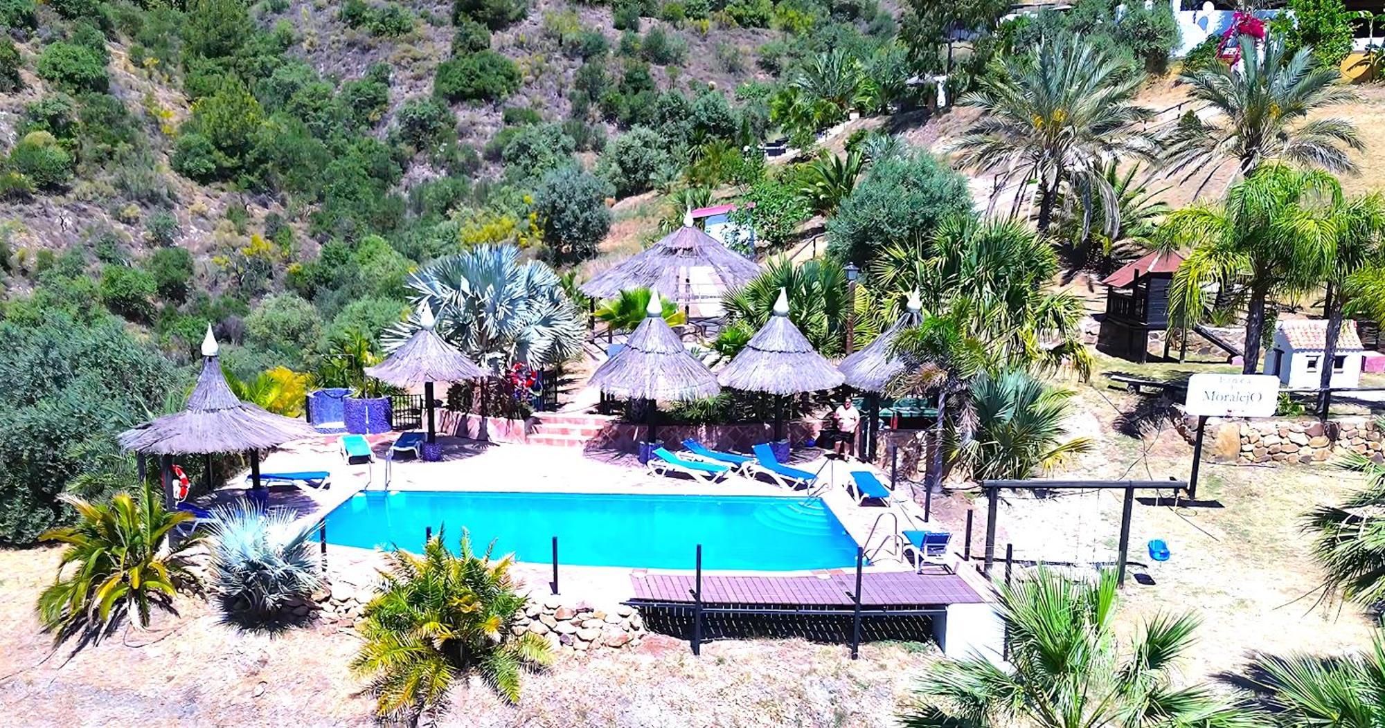 Tiny House 12M2 In Holiday Park With 55 M2 Pool Tolox Exterior foto